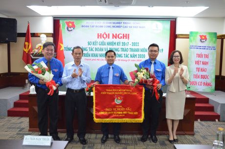 Đoàn Thanh niên đóng góp vào sự phát triển ổn định và bền vững của VRG